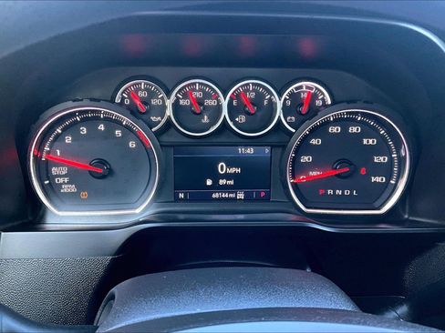 Used 2020 Chevrolet Silverado 1500 RST w/ RST Value Package image 9