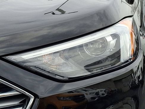 Certified 2022 Ford Edge SEL w/ Convenience Package image 9