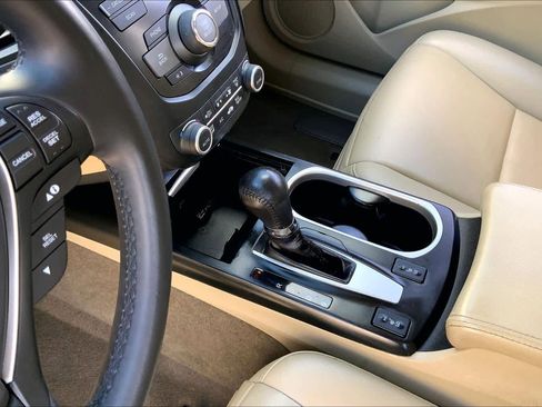 Used 2017 Acura RDX image 14