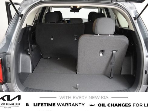 New 2026 Kia Sorento LX FWD image 19