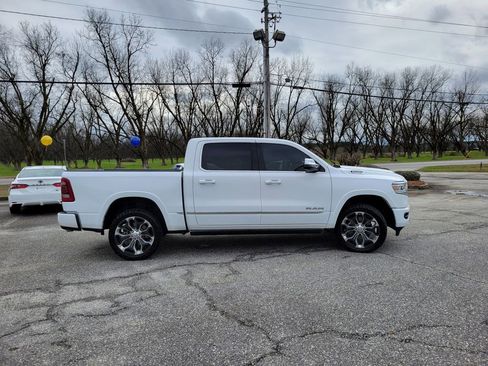 Used 2024 RAM 1500 Limited w/ Body Color Bumper Group image 7