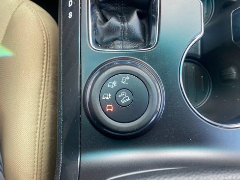 Used 2016 Ford Explorer 4WD image 15