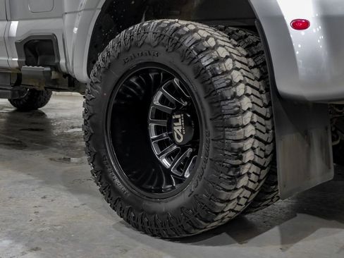 Used 2024 Ford F350 Lariat AWD/4WD image 65