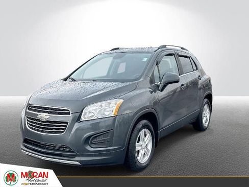 Used 2016 Chevrolet Trax LT w/ LT Convenience Package image 1