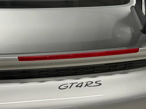Certified 2025 Porsche 718 Cayman GT4 RS RWD image 15