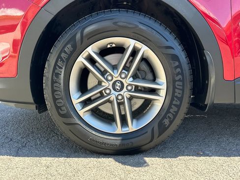 Used 2017 Hyundai Santa Fe Sport AWD/4WD image 12