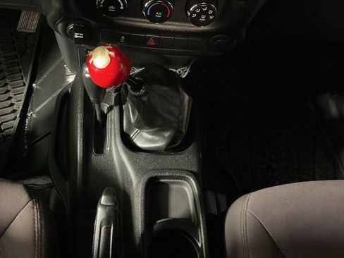 Used 2013 Jeep Wrangler Sport w/ Connectivity Group AWD/4WD image 24