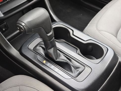 Used 2019 GMC Canyon 2WD Crew Cab w/ Convenience Package image 25