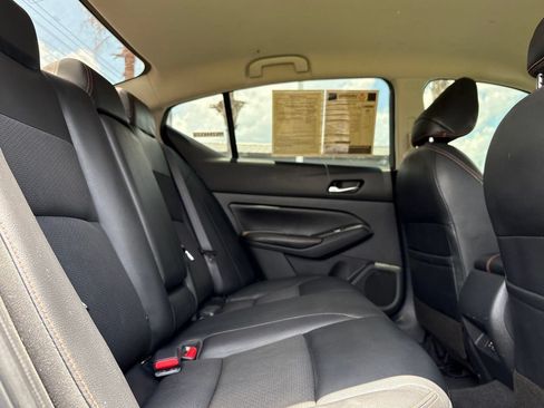 Used 2021 Nissan Altima 2.5 SR FWD image 31