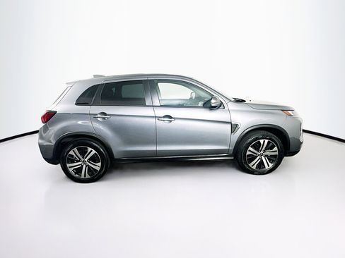 Used 2025 Mitsubishi Outlander Sport SE image 10