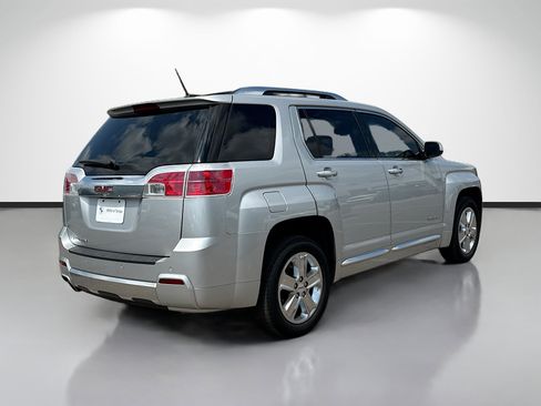 Used 2015 GMC Terrain Denali FWD image 3