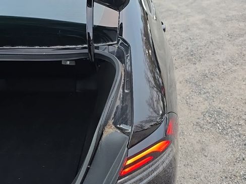 Used 2023 Honda Accord LX image 9