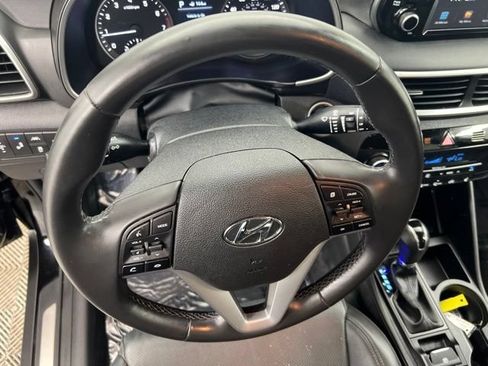 Used 2021 Hyundai Tucson Limited AWD/4WD image 19