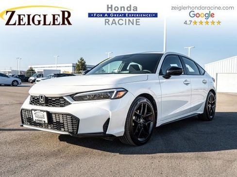 Used 2025 Honda Civic Sport image 3