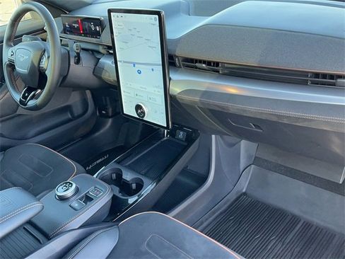 Used 2022 Ford Mustang Mach-E GT image 22