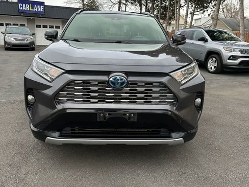 Used 2019 Toyota RAV4 XSE w/ Carpet Mat Package image 1