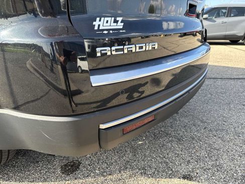 Used 2014 GMC Acadia SLT AWD/4WD image 29