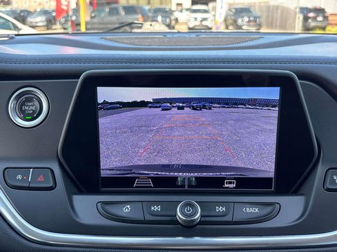 Used 2022 Chevrolet Blazer LT image 24