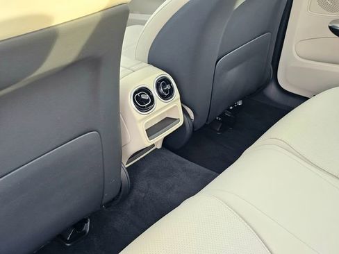 Used 2023 Mercedes-Benz C 300 C 300 image 25