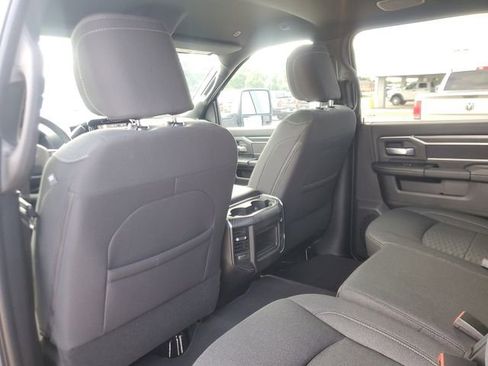 New 2026 RAM 2500 Big Horn AWD/4WD image 11