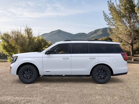 New 2025 Ford Expedition Tremor image 3