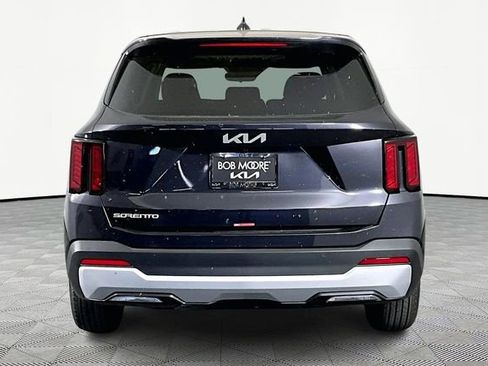 New 2026 Kia Sorento LX image 5