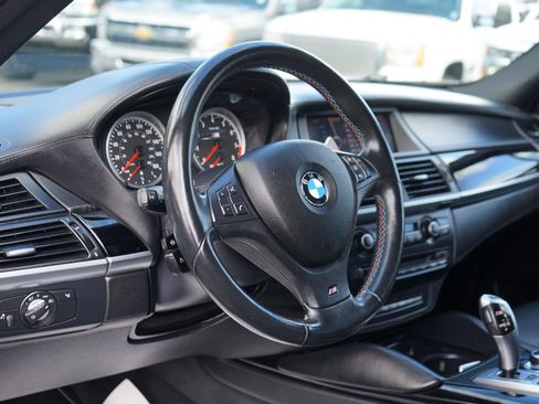 Used 2013 BMW X5 M AWD/4WD image 12