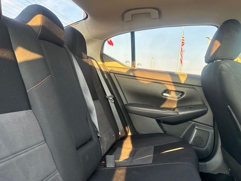 Certified 2025 Nissan Sentra SR FWD image 28