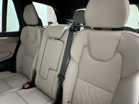 Used 2026 Volvo XC90 B6 Plus w/ Protection Package Premier AWD/4WD image 22