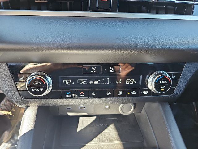 Used 2022 Mitsubishi Outlander SEL AWD/4WD image 27