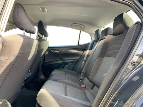 Used 2025 Toyota Camry LE image 25