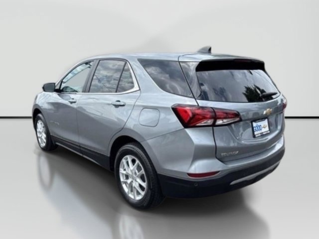 Used 2024 Chevrolet Equinox LT AWD/4WD image 3