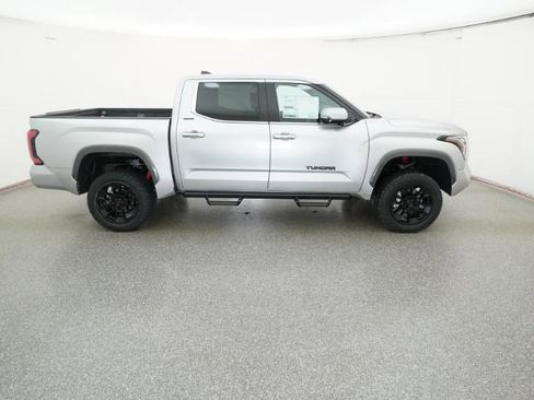 New 2026 Toyota Tundra Limited AWD/4WD image 97