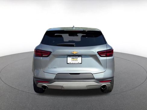 Used 2025 Chevrolet Blazer LT image 12