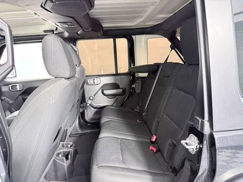 Used 2020 Jeep Wrangler Unlimited Sport image 22