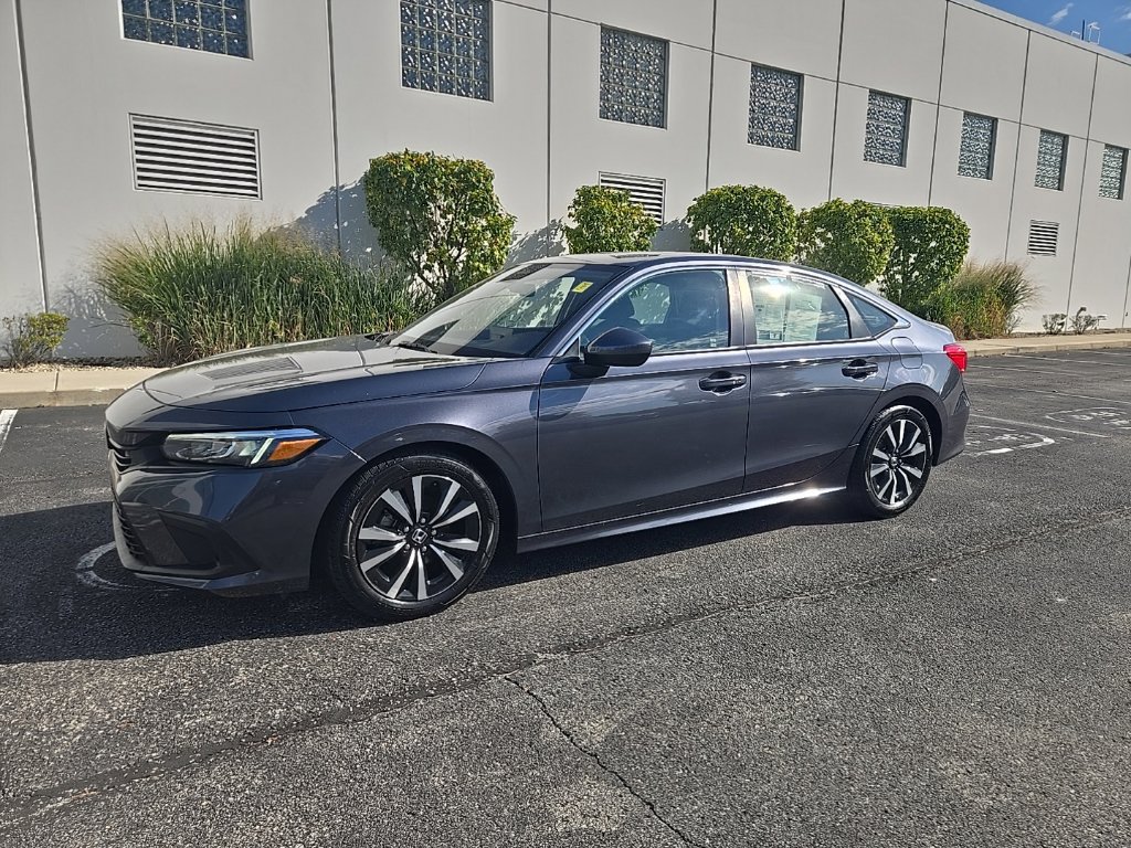 Used 2022 Honda Civic EX image 2
