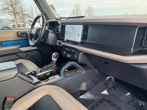 Certified 2022 Ford Bronco Wildtrak image 28