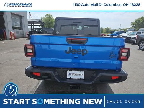 New 2025 Jeep Gladiator Willys image 6