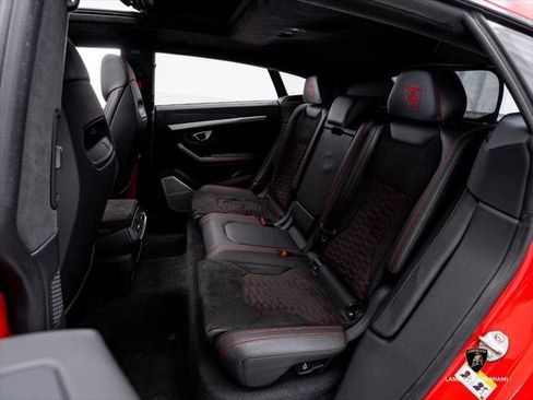 Used 2024 Lamborghini Urus S AWD/4WD image 49