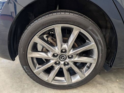 Used 2018 MAZDA MAZDA3 Touring FWD image 52