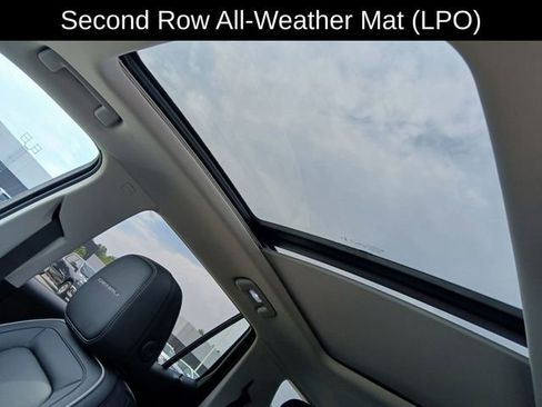 New 2026 GMC Terrain Denali w/ LPO, Floor Liner Package image 32