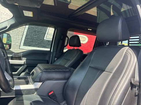 Used 2022 Ford F450 Lariat w/ Lariat Value Package AWD/4WD image 11