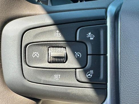 New 2026 GMC Sierra 1500 SLT AWD/4WD image 13