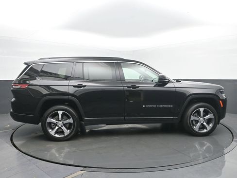 New 2026 Jeep Grand Cherokee L Limited AWD/4WD image 6