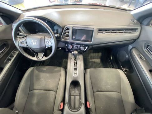 Used 2020 Honda HR-V Sport image 23