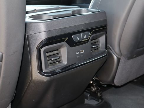 Used 2025 GMC Sierra 2500 AT4X AWD/4WD image 19