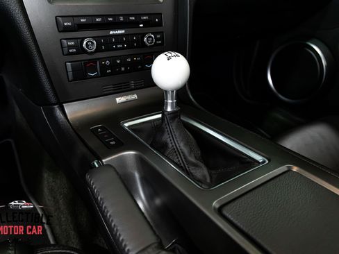 Used 2013 Ford Mustang Shelby GT500 RWD image 89