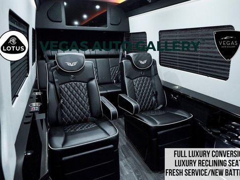 Used 2017 Mercedes-Benz Sprinter 3500 image 1