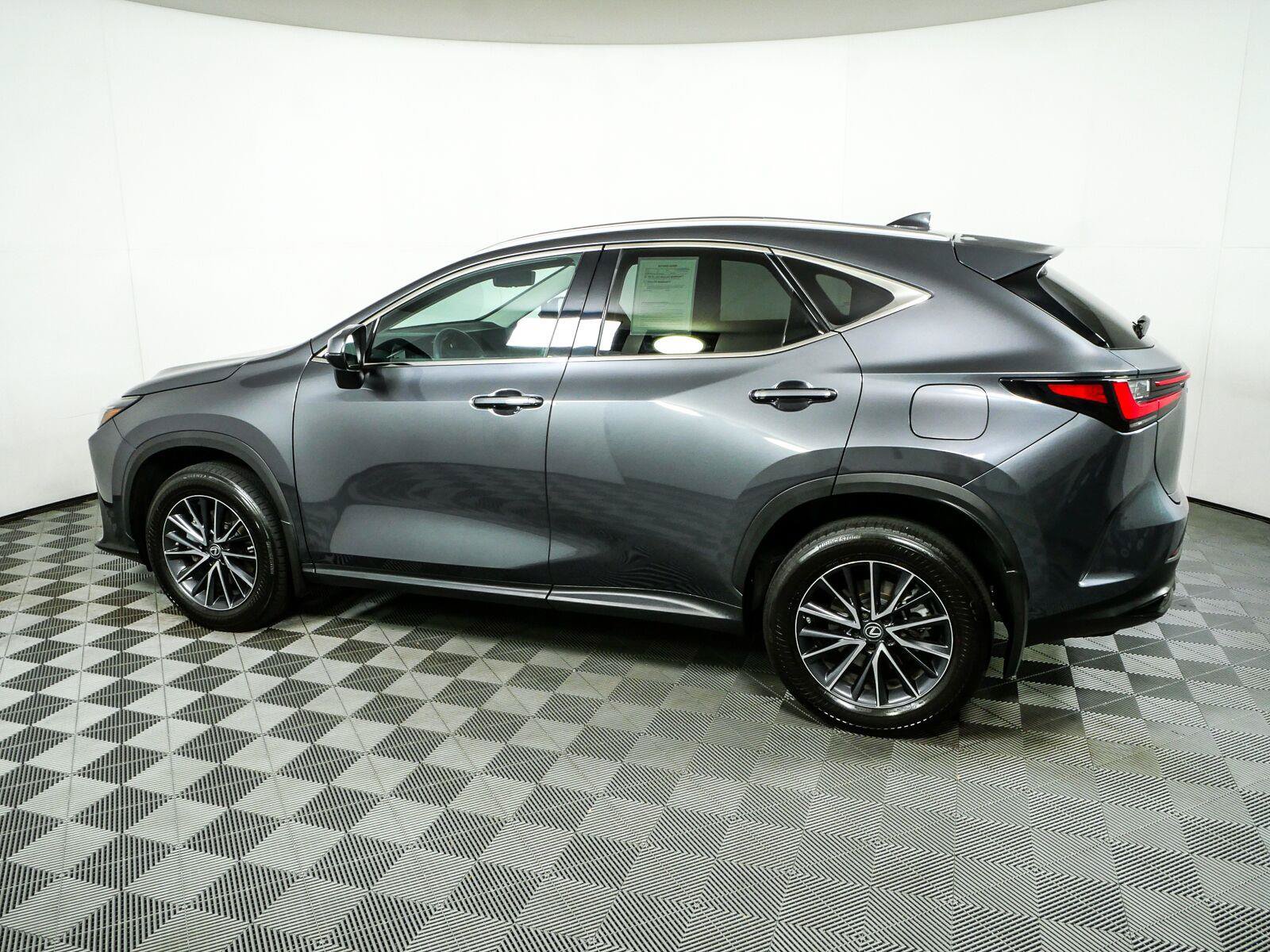 Used 2023 Lexus NX 350 AWD image 30