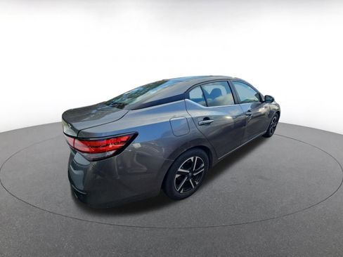 Used 2025 Nissan Sentra SV image 8